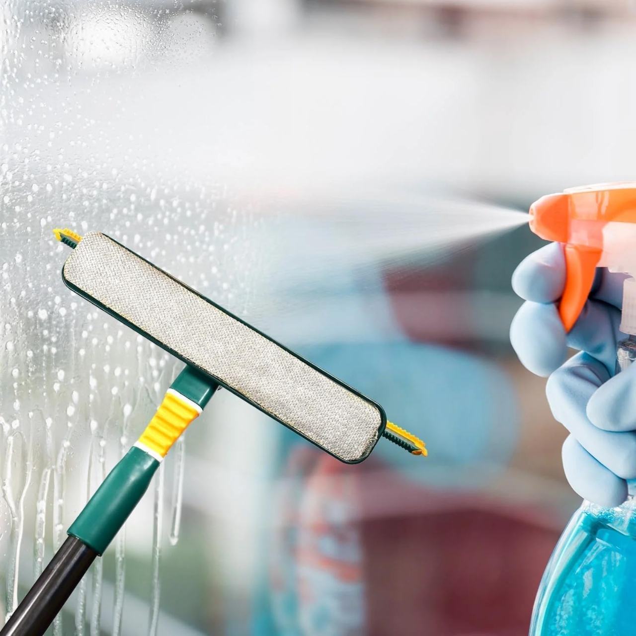 3-in-1 Glass Wiper – Multi-Surface Cleaner with Bendable Head