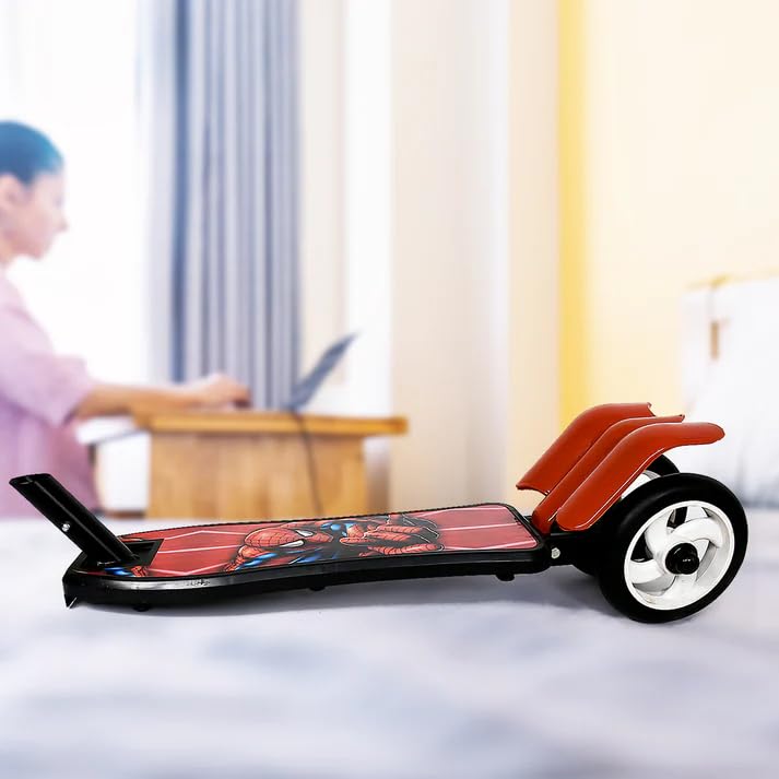 Foldable Kids Scooter with Adjustable Height - Spider-Man Design (3 Wheels)