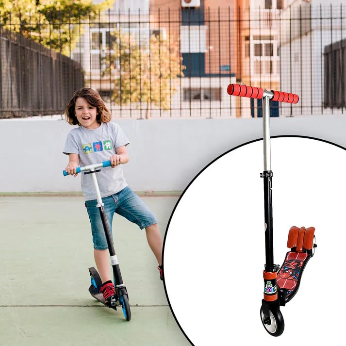Foldable Kids Scooter with Adjustable Height - Spider-Man Design (3 Wheels)