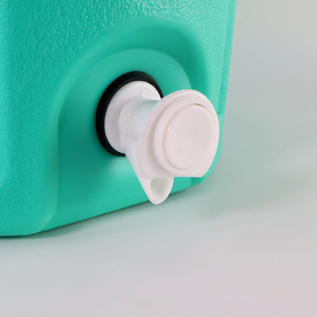 Insulated 5.5L Water Jug for Cool, Odorless Hydration