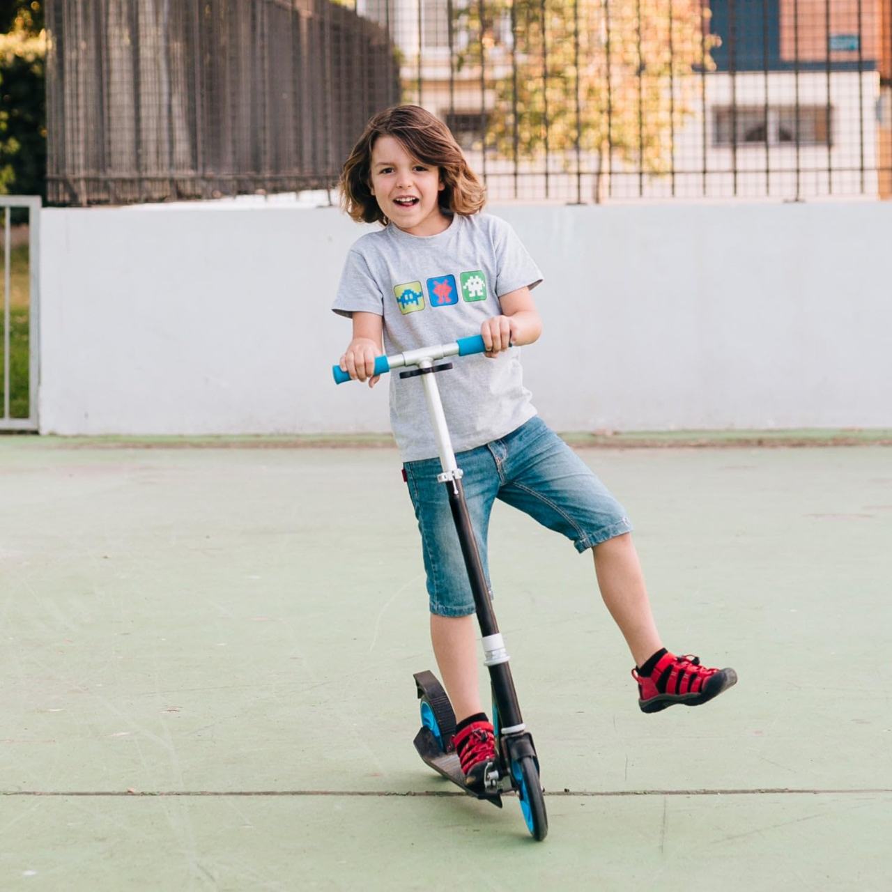 Kids Foldable Scooter with Adjustable Height - Blue & Black