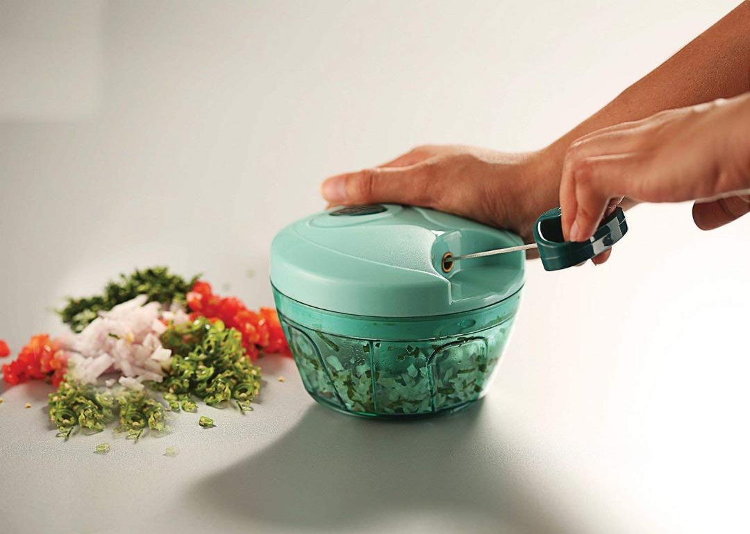 Manual Pull-Cord Vegetable Chopper with Transparent Bowl - Turquoise