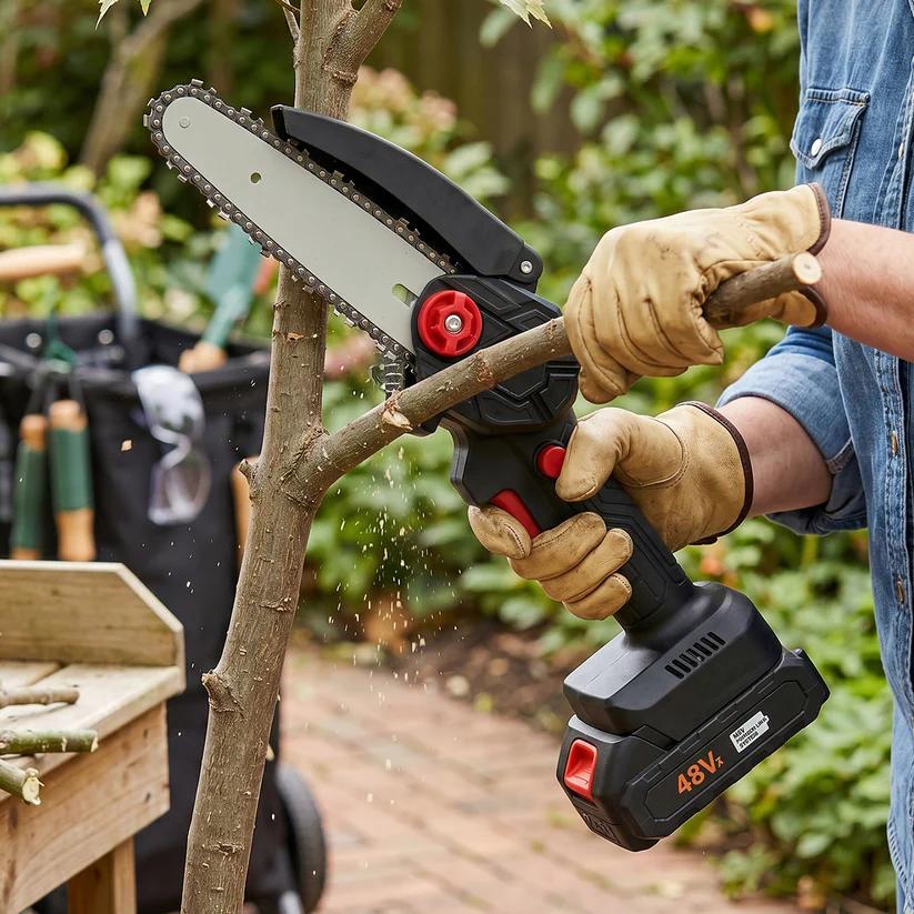 Mini Cordless Electric Chainsaw 48V with 18cm Blade